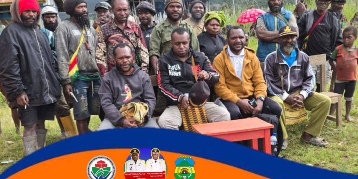 Pemkab Dogiyai melalui DPMK Menetapkan kepala Kampung Antar Waktu Pada kampung Ikrar Distrik Kamuu Utara