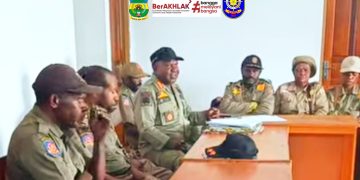 Sat Pol PP Dogiyai Gelar Rapat guna Peningkatan Kapasitas Tupoksi ASN dan Honorer Sat Pol PP