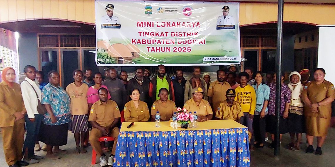 Sambutan Bupati Dogiyai,pada acara Mini Lokarya Tingkat 5 Distrik Mapia