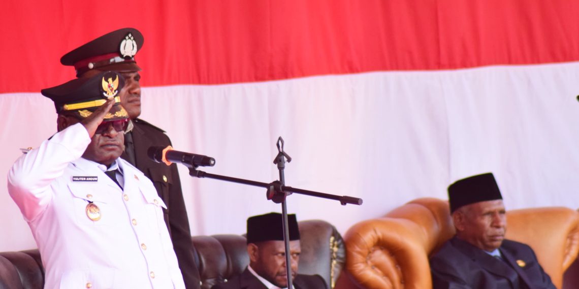 Wakil Bupati Dogiyai,Yuliten Anouw: jadi Inspektur Upacara Penurunan Bendera