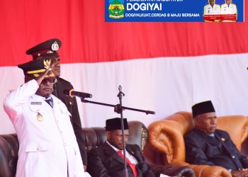Wakil Bupati Dogiyai,Yuliten Anouw: jadi Inspektur Upacara Penurunan Bendera