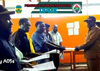 Kepala DPMK Dogiyai,Yohanes Y.Giyai Menerima 9 Tenaga TEKAD tingkat Distrik dan Kabupaten