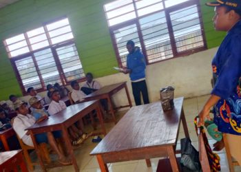 Puskesmas Idakebo Gelar Penyuluhan HIV/AIDS di SMP Negeri I Kamuu Utara