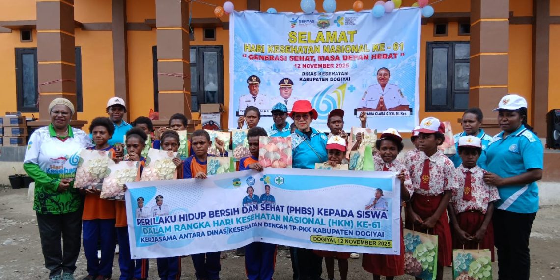 Pokja IV TP PKK kolaborasi dengan Diskes Kab. Dogiyai gelar Cek Kesehatan Gratis