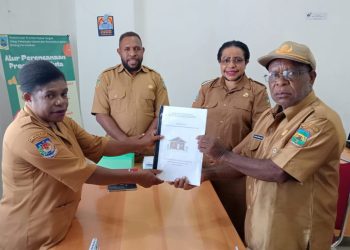Percepat Hunian Layak di Dogiyai: Kepala dinas Perkim Serahkan Usulan Program Perumahan Berbasis Dana OTSUS ke Pemprov Papua Tengah